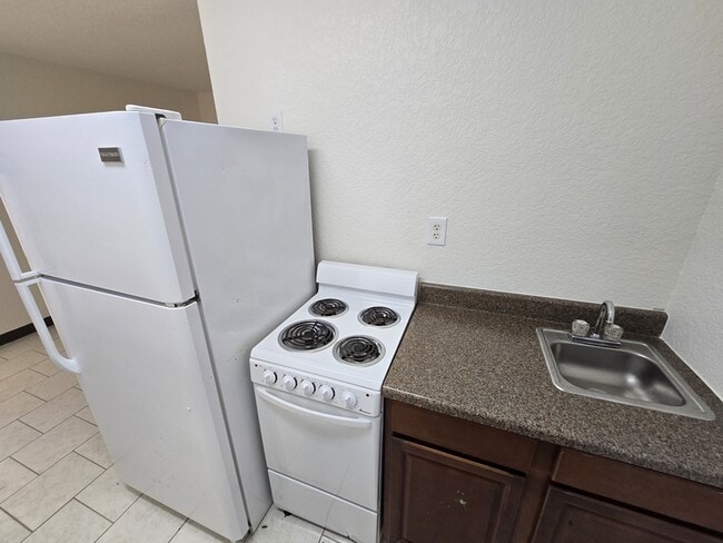 Foto del edificio - 126 Alton Ave