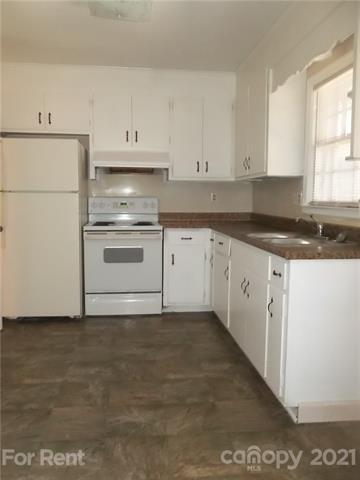Building Photo - 4227 Walker Rd