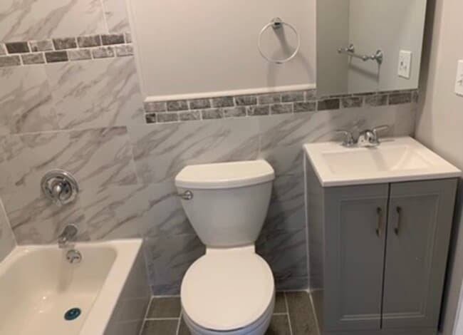 Foto del edificio - 933 Lafayette Ave Ext