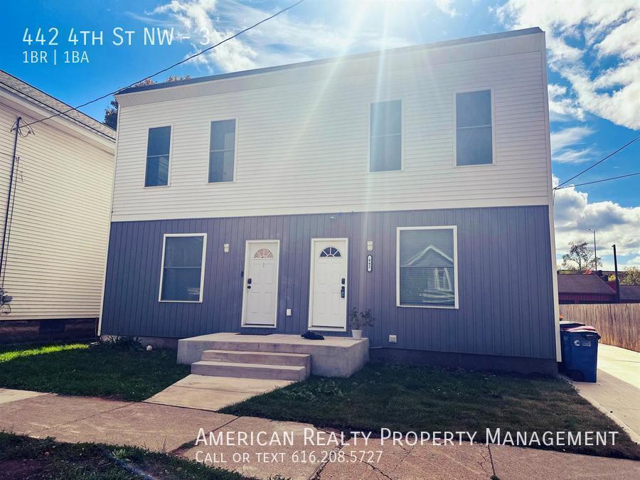 442 4th St NW Unit 3, Grand Rapids, MI 49504 Apartment for Rent in