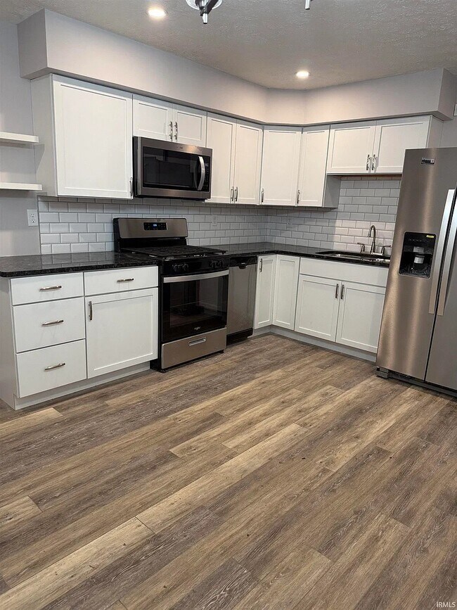 Foto del edificio - 3312 N Stoneycrest Rd