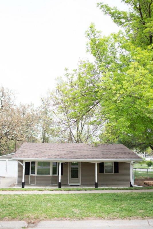 Foto del edificio - 2200 N 68th St