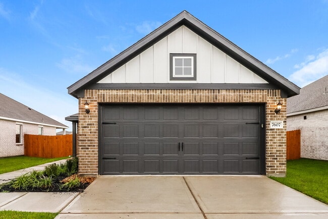 Building Photo - 7607 Tipton Meadow Way
