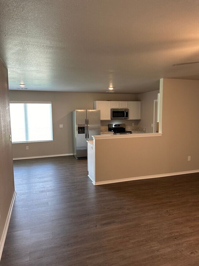 Foto del edificio - NOW PRELEASING! Three Bedroom | Two Bath Home in Prospect Farms