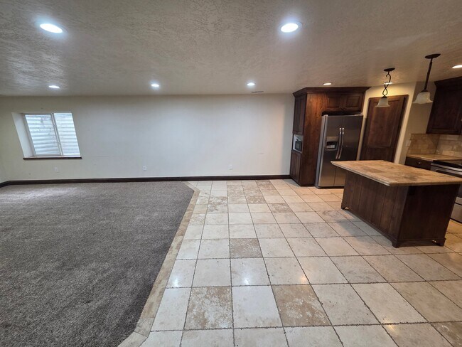 Building Photo - 10313 N 6530 W