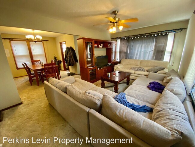 Foto del edificio - 5 br, 3 bath House - 852 18th Ave. SE