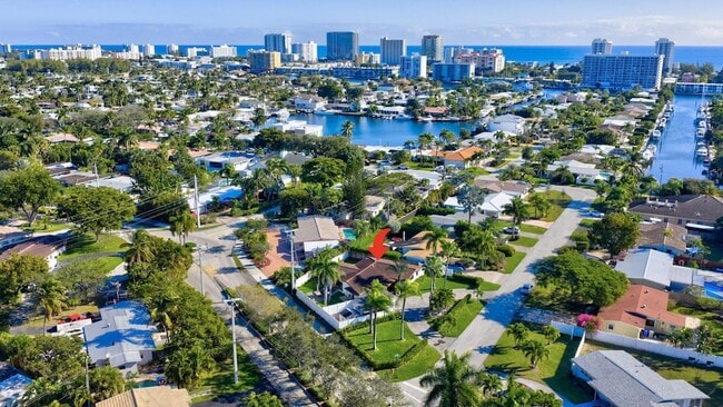 Photo - 2601 NE 8th Ct House