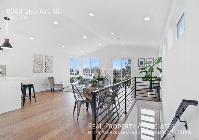 Foto del edificio - 8243 2nd Ave NE