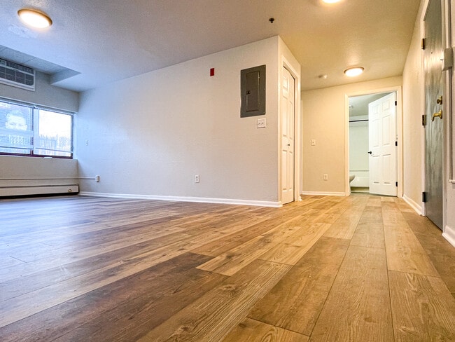 Building Photo - 4429 Nicollet Ave