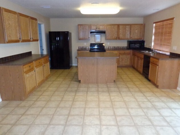 Foto del edificio - 20589 E 55th Ave