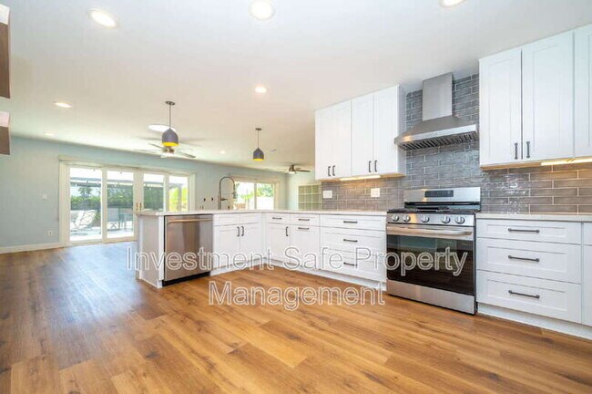 Foto del edificio - 6051 Bounty St