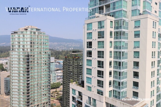 Building Photo - Bright 2-Bedroom Apartment with Breathtaki...