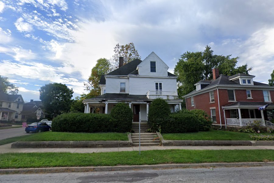 Foto principal - 217 E Wabash Ave