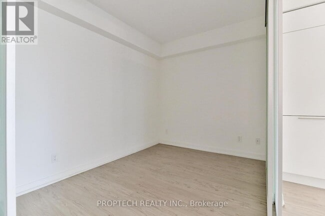 Building Photo - 85 Wood St