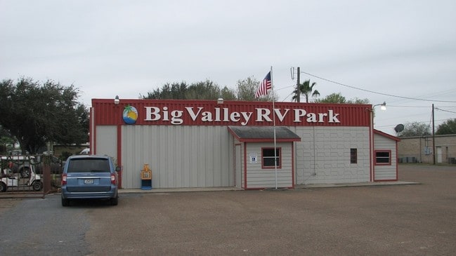 Foto del edificio - Big Valley Trailer Park