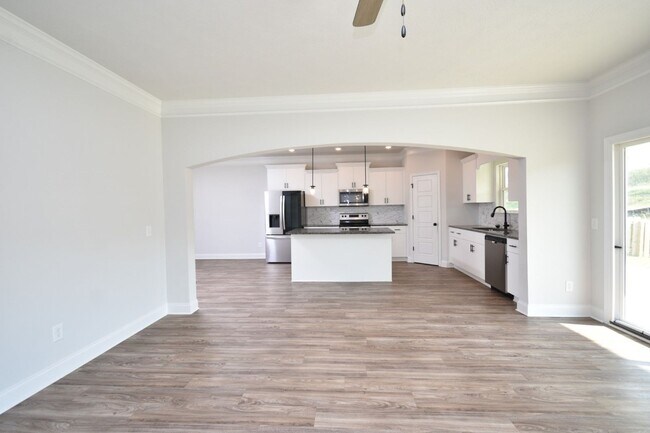 Foto del edificio - Brand New 5 Bed 3 Bath Near Fort Eisenhower!!