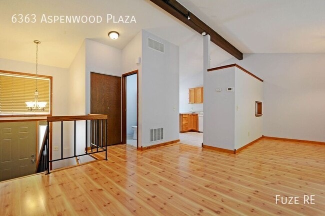 Building Photo - 6363 Aspenwood Plaza