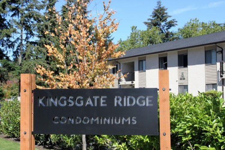 Primary Photo - Kingsgate Ridge Condominiums - Kirkland