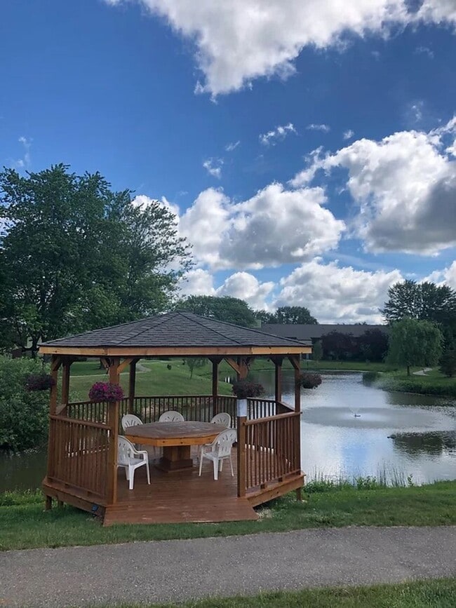 Photo - Flo-Mar Terraces Apartment