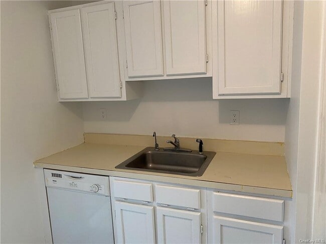 Building Photo - 524 Kennedy Dr