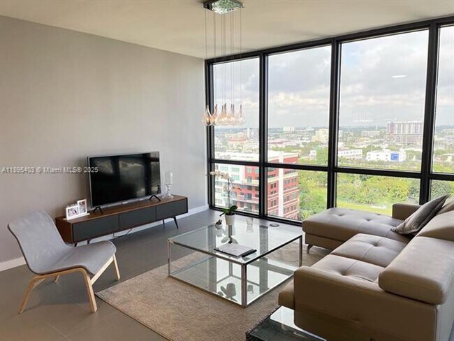 Building Photo - 1600 NE 1st Ave