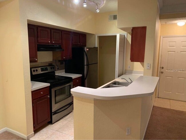 Foto del edificio - 13102 Mulberry Park Dr