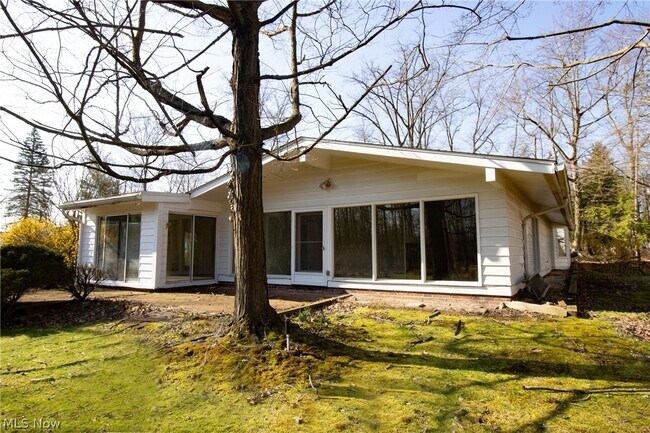 Foto del edificio - 28499 S Woodland Rd
