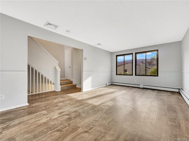 Foto del edificio - 416 Country Club Ln