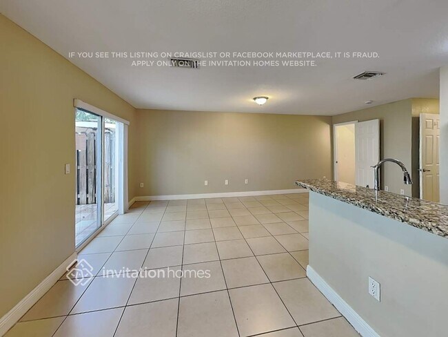 Foto del edificio - 6727 Old Farm Trail