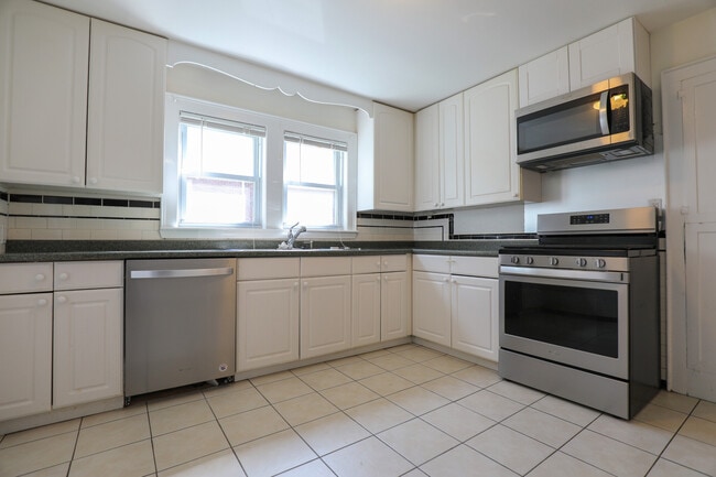 Photo - 33 Wiltshire Rd Apartment