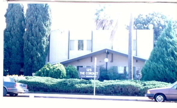 Foto del edificio - 125 E Lewelling Blvd