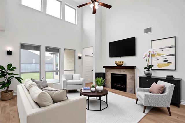 Foto del edificio - 545 Oakmoss St