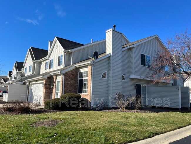 Building Photo - 5902 Mornay Dr