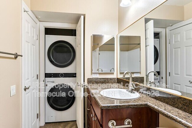 Building Photo - 15383 Maturin Dr