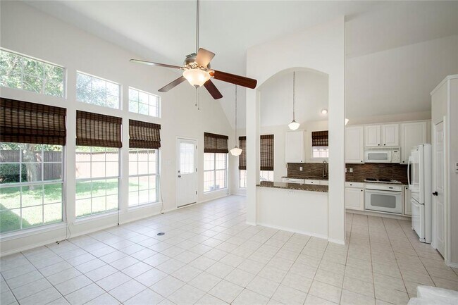 Building Photo - 4109 Aldenham Dr
