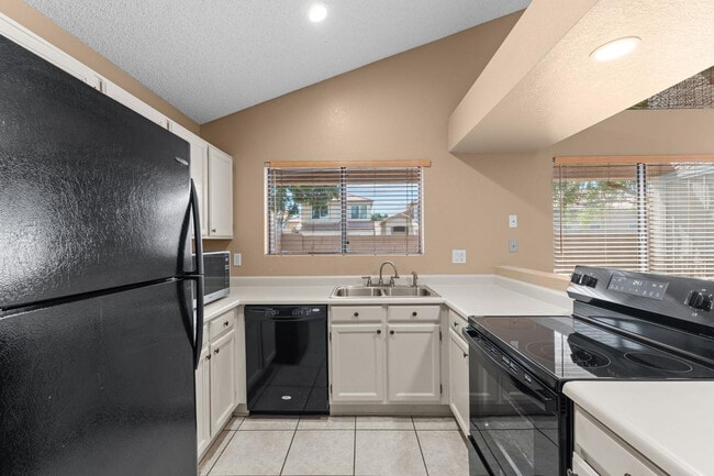 Building Photo - 1836 N Stapley Dr