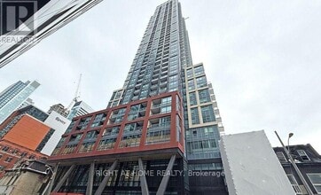 Building Photo - 108 Peter St