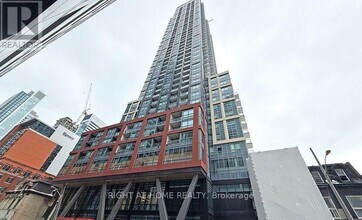 Building Photo - 108 Peter St