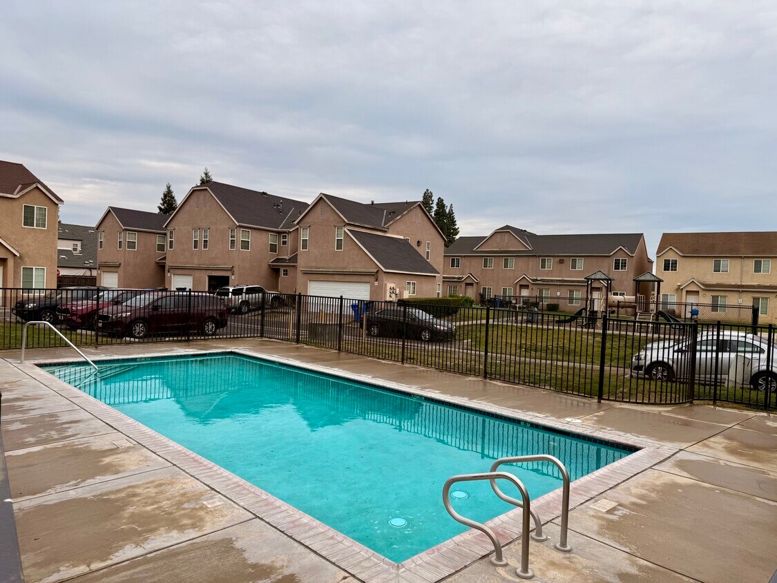 Primary Photo - Ashley Estates