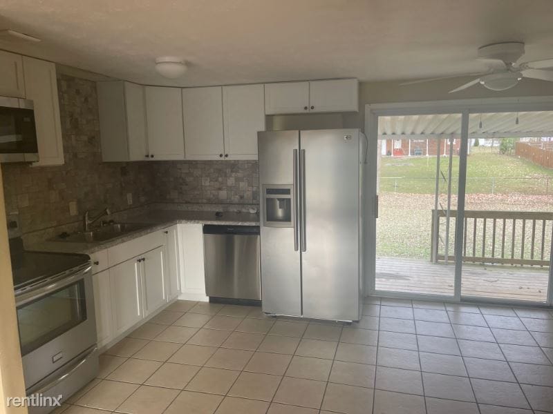 Building Photo - 3 br, 2 bath House - 3795 Ravenwood