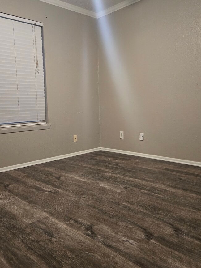 Foto del edificio - 1819 Babcock Rd