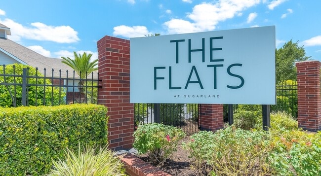Encuentra tu lugar ideal en The Flats at Sugarland. - The Flats at Sugarland