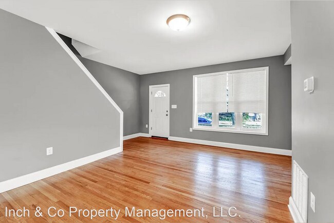 Foto del edificio - 3 br, 2 bath House - 4269 Sheldon Ave