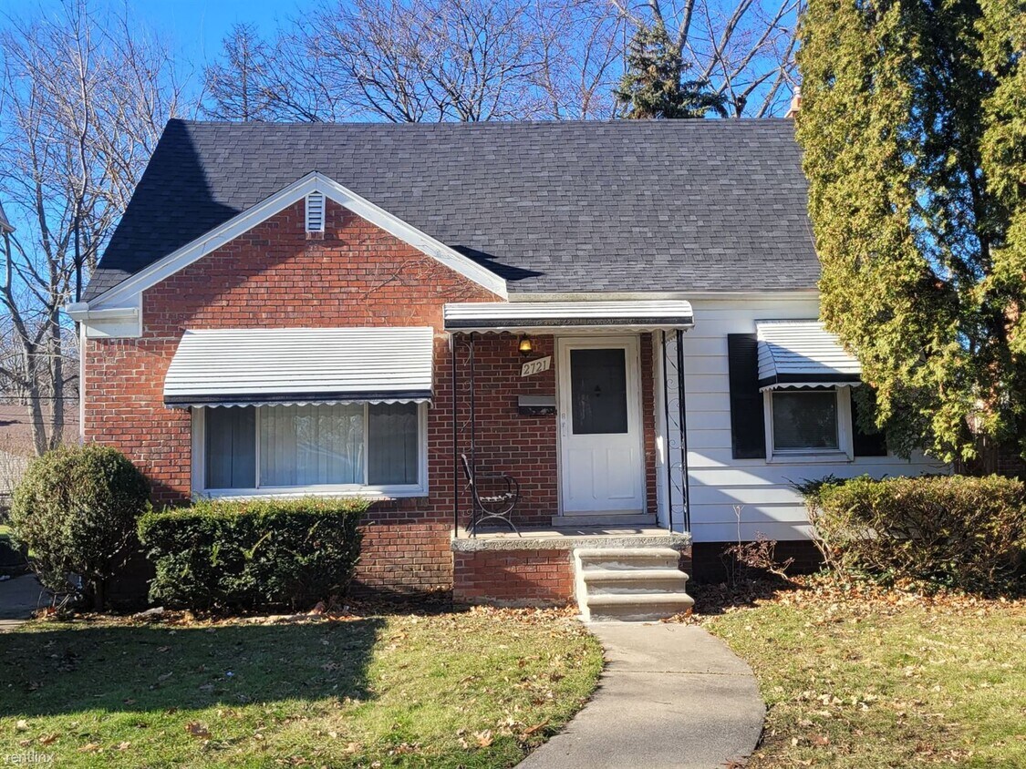 3 br, 1 bath House 2721 N Connecticut Ave House for Rent in Royal