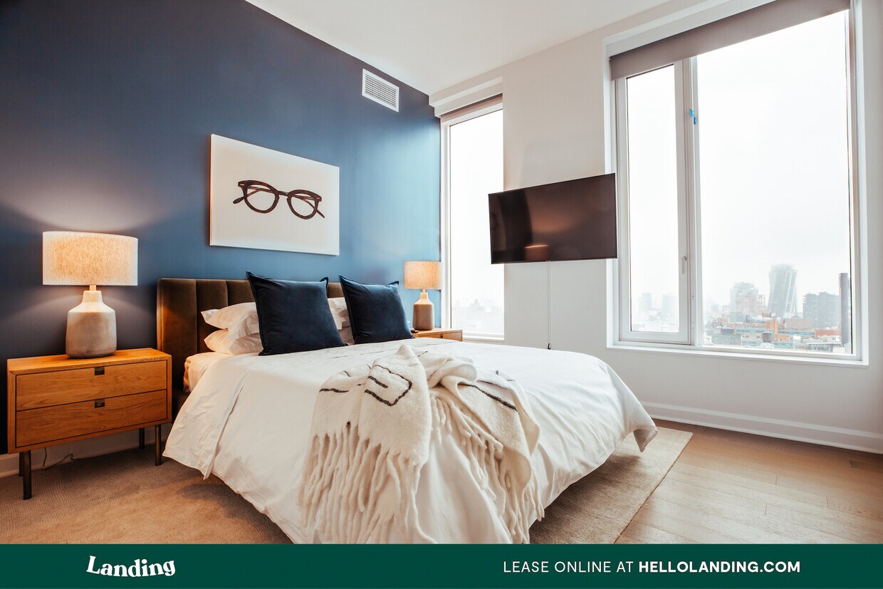 Foto principal - 4200 Harwin Pl