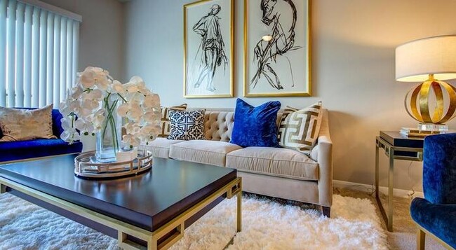 Foto del edificio - 900 Gordon Heights Ln