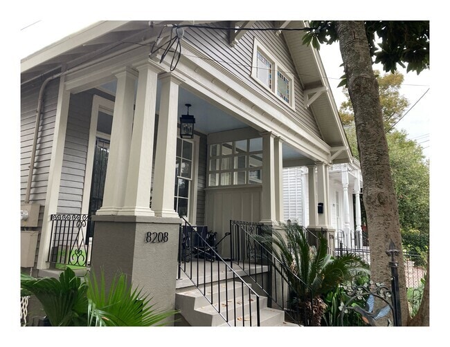 Palmer Park Houses for Rent with a Swimming Pool - New Orleans, LA