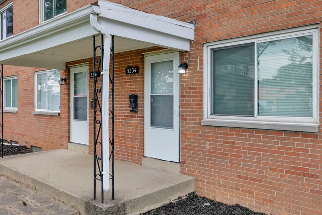 Foto del edificio - 3340 Sullivant Ave