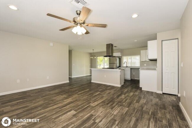 Building Photo - 1308 SE 32nd Ter, Cape Coral, FL 33904