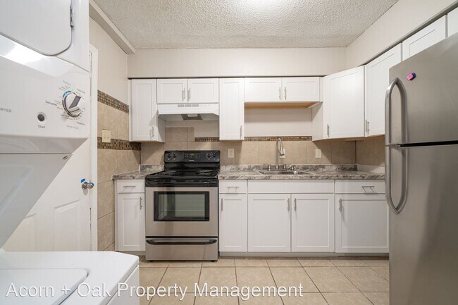 Building Photo - 163 NC-86
